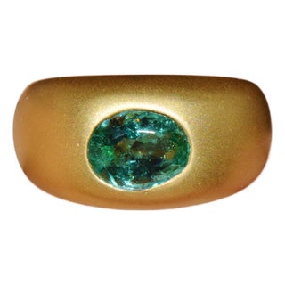 Certified Natural 1.62cts Emerald Solid 18k 750 Gold Dome Signet Ring Band, Size 6.5 For Sale