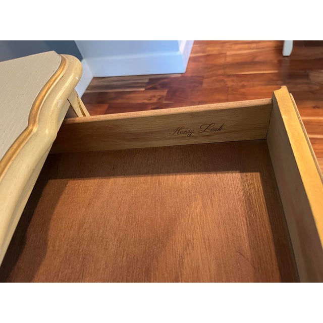 1960s Henry Link French Provincial Cream / Off White / Gold Accent Desk For Sale In Los Angeles - Image 6 of 9