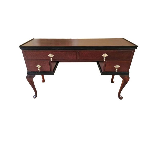 Brown English Console Table in the style of Thomas Chippendale For Sale - Image 8 of 8