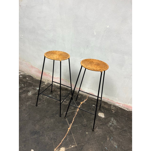 Mid 20th Century Pair of Mid-Century Modern Woven Rattan and Black Iron Bar Stools For Sale - Image 5 of 6