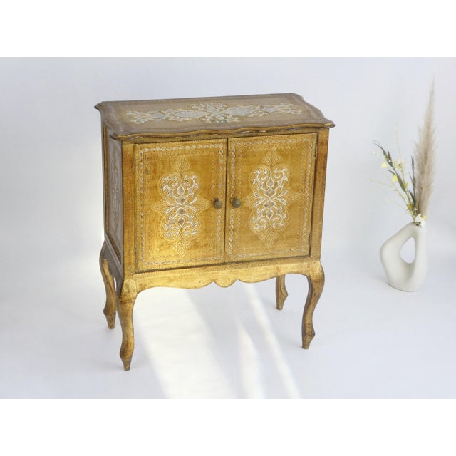 Large Vintage Florentine Wooden Chest, 1950s For Sale - Image 12 of 12