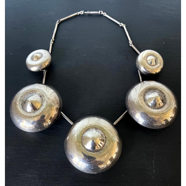 Gracie Vintage Sculptural Silver Necklace by Graziella Laffi For Sale - Image 4 of 12