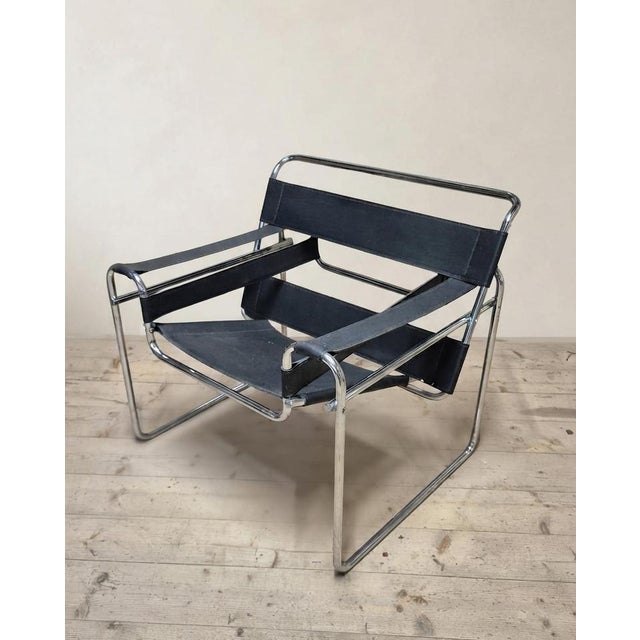 Vintage B3 Wassily Chair in Black Leather by Marcel Breuer for Knoll International, 1980s For Sale - Image 6 of 9