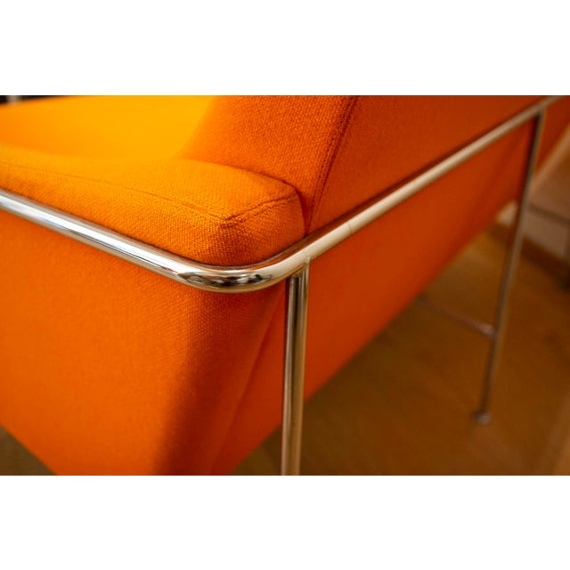Airport 3300 Sofa by Arne Jacobsen for Fritz Hansen, 1992 For Sale - Image 10 of 17