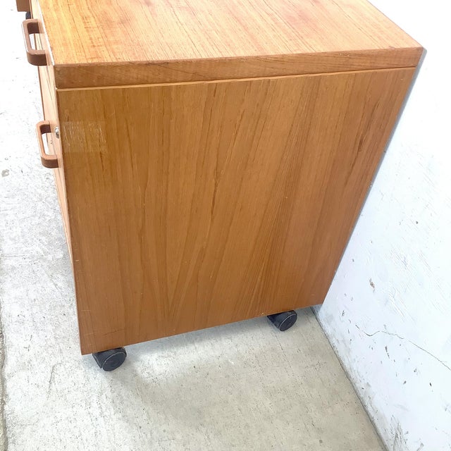 Brown Vintage Mid-Century Scandinavian Modern Teak Single Pedestal Desk For Sale - Image 8 of 18