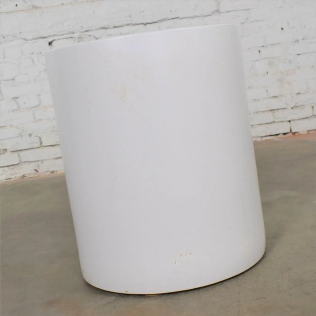 Mid-Century Modern Vintage Mid Century Modern Flower Pot by Architectural Pottery White Cylindrical Extra Large For Sale - Image 3 of 12