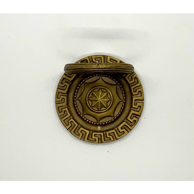 Henredon Medium Ring Pull Antique Brass Made of Metal