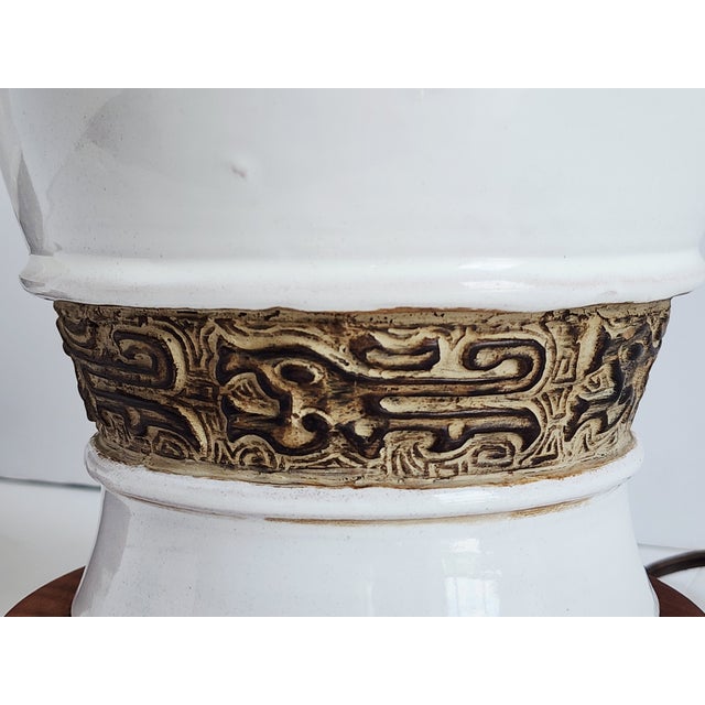 Mid Century Ugo Zaccagnini Pottery Table Lamps-a Pair For Sale - Image 13 of 17