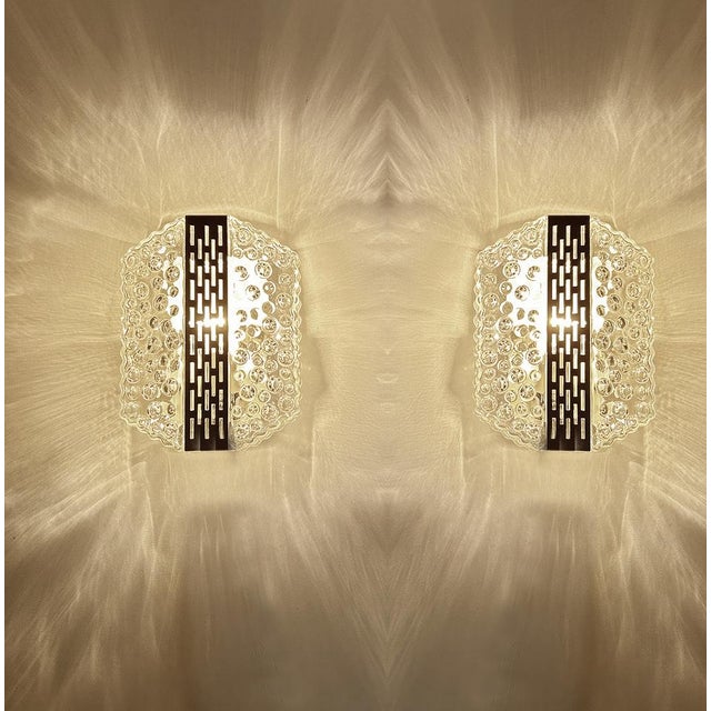 Mid-Century Modern Vintage Bubble Glass and Chrome Sconces, 1970s, Set of 2 For Sale - Image 3 of 15