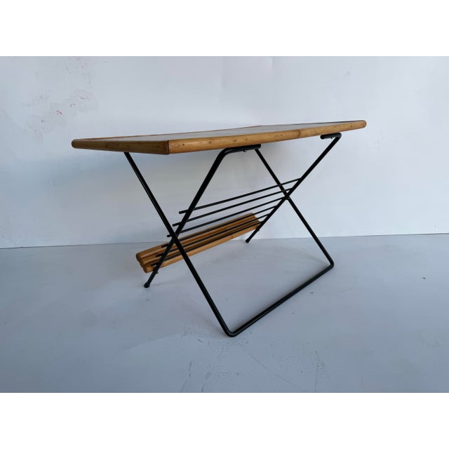 Vintage Midcentury Modern Umanoff Side Table Magazine rack at the bottom