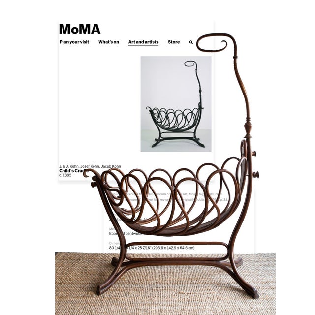 This crib is part of the permanent collections of the Museum of Modern Art (MoMA) in New York and the Museu del Disseny in...