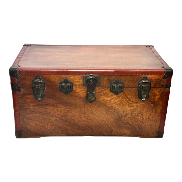 Early 20th Century American Camphor Wood Steamer Trunk For Sale