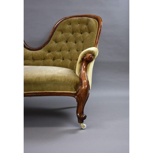 Late 19th Century Victorian Walnut Chaise Lounge, 1880 For Sale - Image 5 of 9
