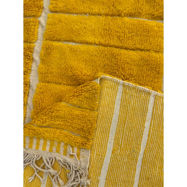 Vintage Hand-Knotted Moroccan Mrirt Rug, 2010s For Sale - Image 10 of 11