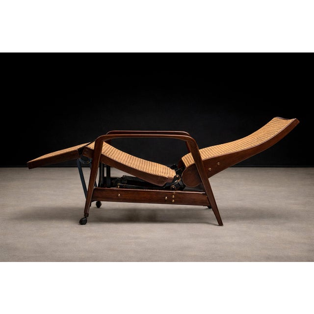 Reclining Sun Chaise Lounge in Hardwood and Caning by Walter Gerdau, Brazil, 1940s - Lot 183 For Sale - Image 4 of 13