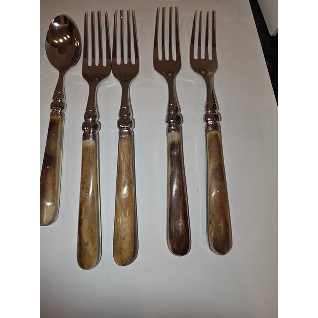 2000 - 2009 New 22 Piece Set of Bone and Stainless Flatware From Restoration Hardware For Sale - Image 5 of 11