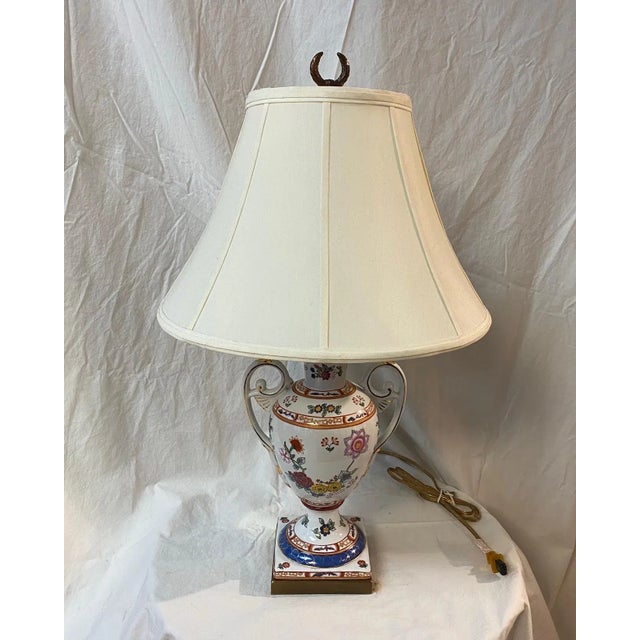 Beautiful Traditional Hand Painted Lamp by Remington This is a Vintage Showroom Sample Porcelain Lamp The Shade is 16" in...