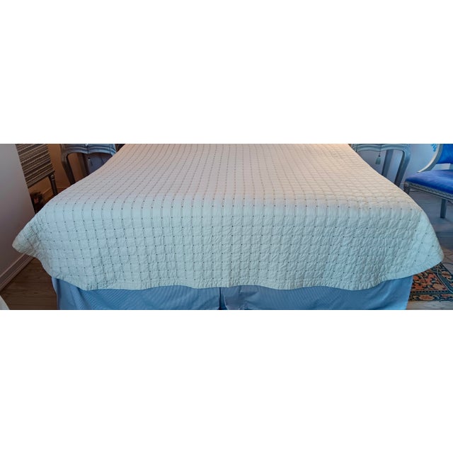 Dea Luxury Minerva Queen Coverlet. For Sale - Image 4 of 11