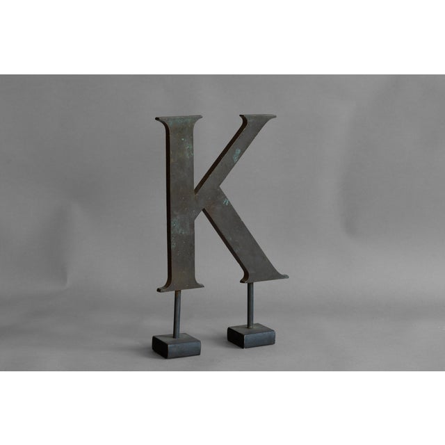 Antique N & K Shop Letters in Brass, 1890s, Set of 2 For Sale - Image 5 of 10