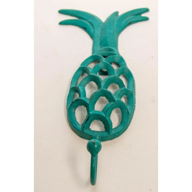 Late 20th Century Vintage Cast Iron Tropical Yellow and Green Pineapple Coat Hook For Sale - Image 5 of 9