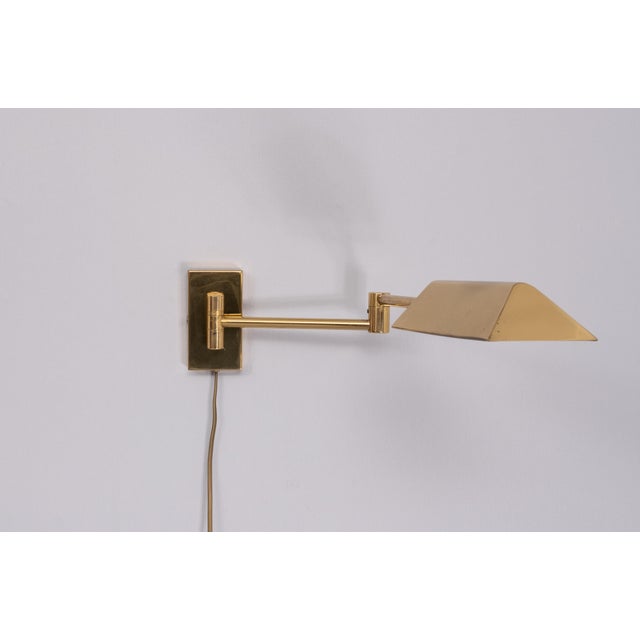 Mid-Century Modern Brass Swing Arm Wall Lamp, Germany, 1978 For Sale - Image 3 of 11