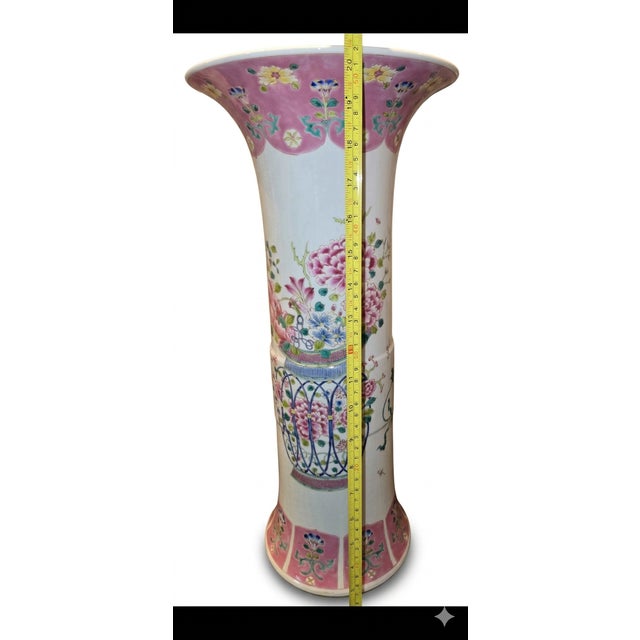 Pair of Famille Rose Beaker Vases For Sale In Los Angeles - Image 6 of 6