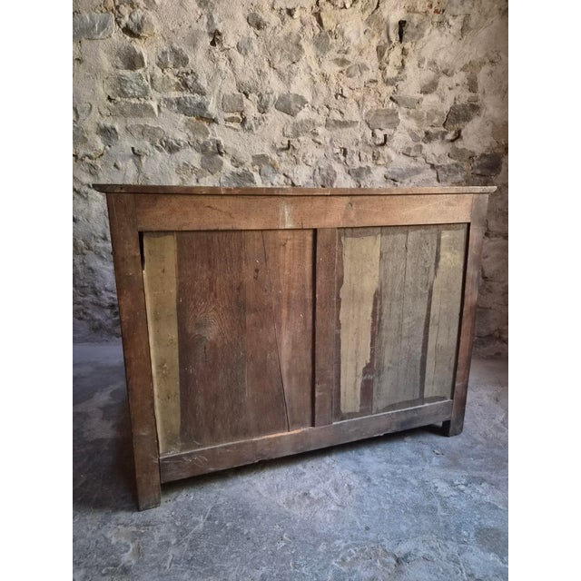 French Louis Philippe Walnut Buffet with Black Marble Top, France, 1840s For Sale - Image 13 of 18