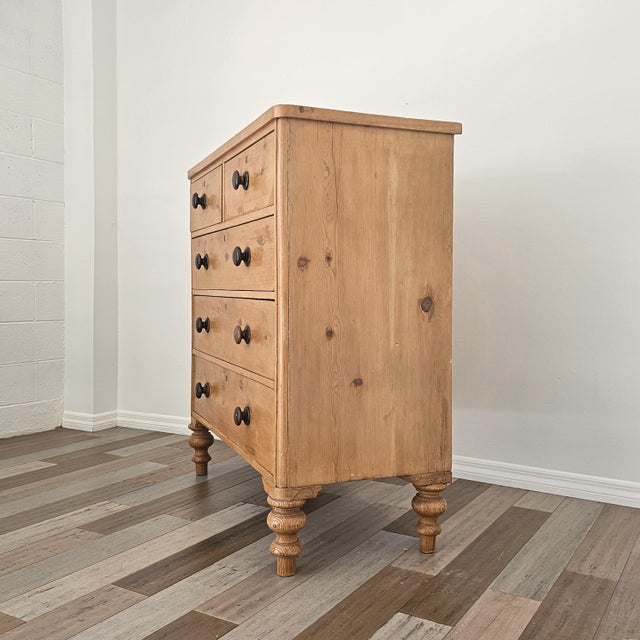 English Antique English Pine Chest of Drawers (Dresser)with Dark Knobs - Circa 1870 For Sale - Image 3 of 18