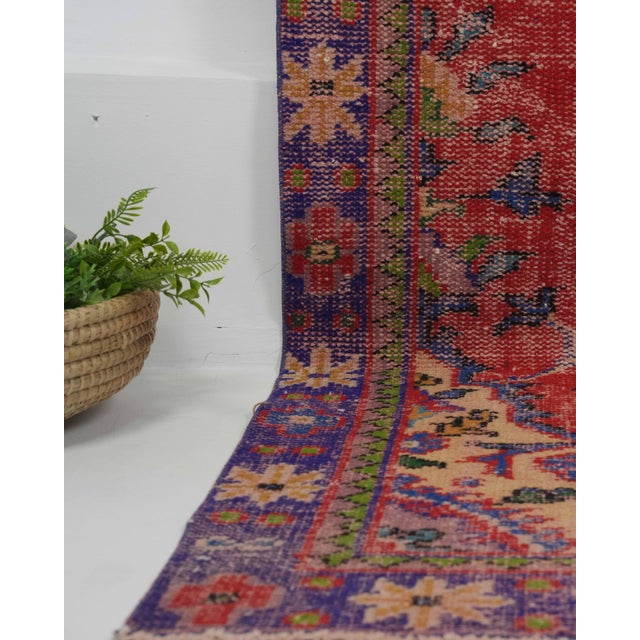 1970s 1970s Vintage Handmade Wool Cotton Red Area Rug For Sale - Image 5 of 12