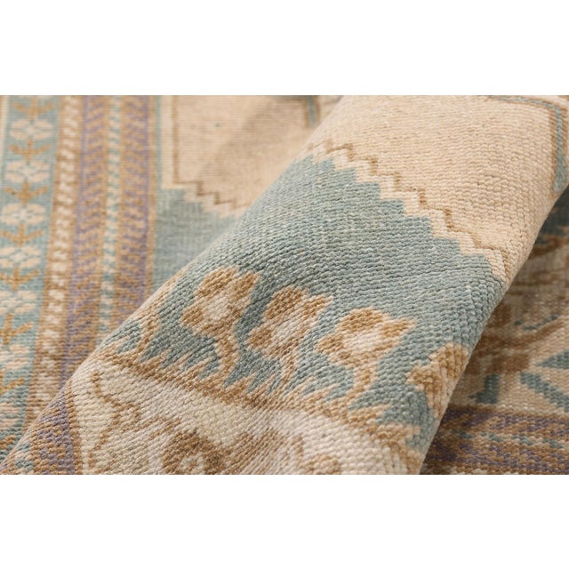 Vintage Turkish Oushak Rug, 04'00 X 06'01 For Sale In Dallas - Image 6 of 10