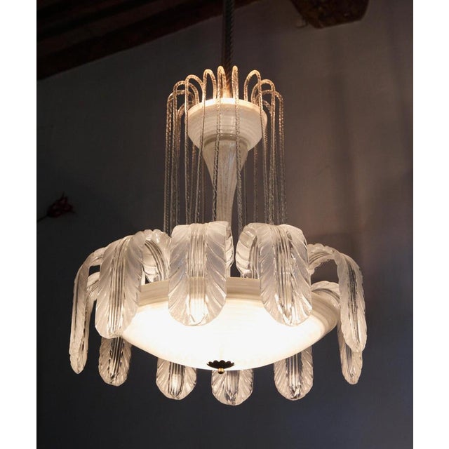 White Pulegoso Glass Fountain Chandelier from Barovier, 1930s For Sale - Image 12 of 18