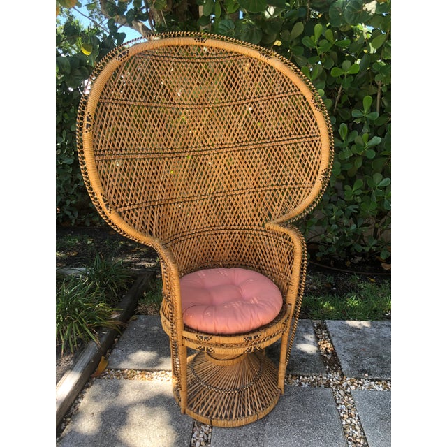 1970s Vintage Mid-Century Woven Rattan Peacock Chair For Sale - Image 11 of 11
