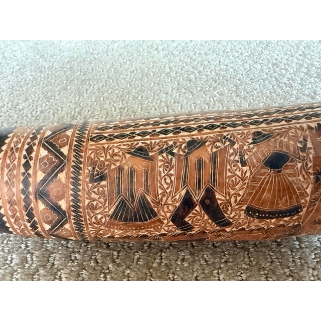 Wood Monumental 22" Peruvian Hand Carved Mate Burilado Storyteller Gourd Rattle - Vintage For Sale - Image 7 of 13