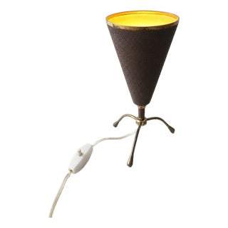 Mid-Century Modern Italian Tripod TV Table Lamp in the style of Stilnovo, 1950s For Sale