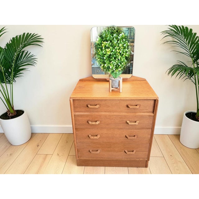 Wood Mid-Century Brandon Chest of Drawers in Oak with Mirror from G-Plan, 1950s For Sale - Image 7 of 18