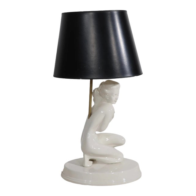 White Ceramic Nude Female Table Lamp Made in Usa Ca. 1950/1960's For Sale
