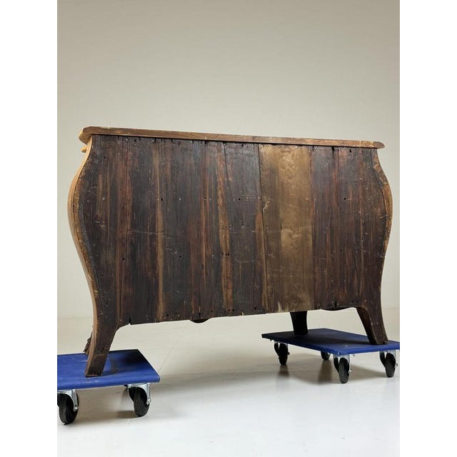 Rococo Swedish Rococo Chest of Drawers, 18th Century For Sale - Image 3 of 18