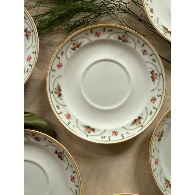 Kelly Green 1990s Mid-Century Modern Oscar De La Renta Porcelain Saucer Plates Temptations Pattern - Set of 9 For Sale - Image 8 of 8
