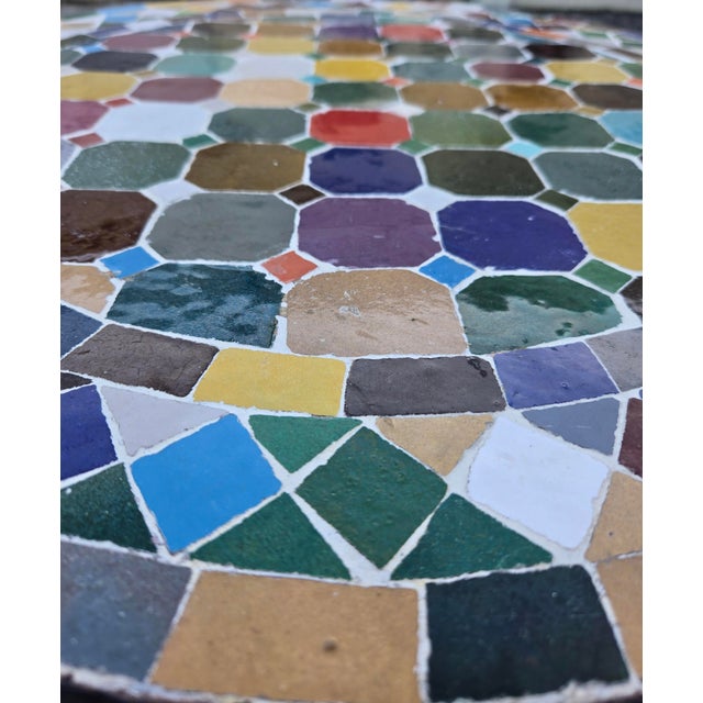 24” Colorful Handcrafted Moroccan Mosaic Table / Patchwork Style For Sale In Orlando - Image 6 of 7