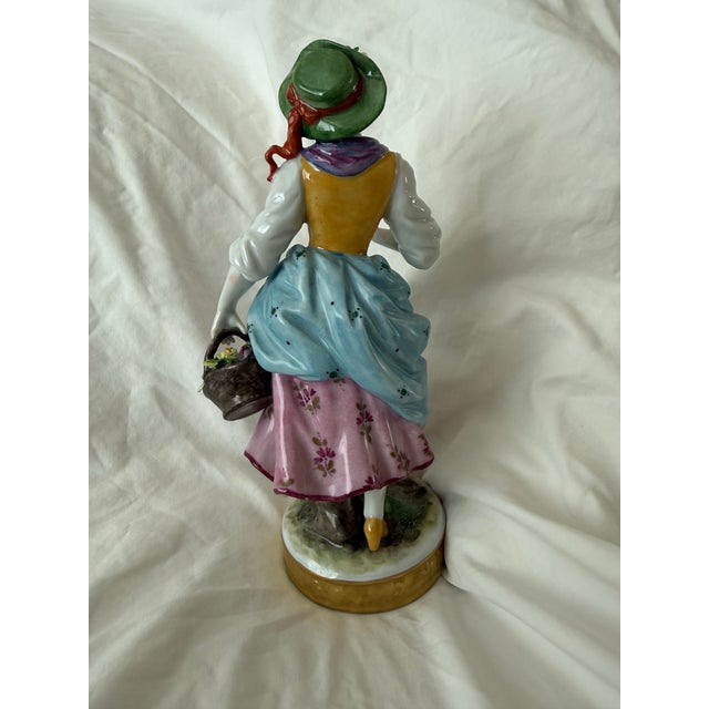 Ceramic Antique German Porcelain Figurines, Produced by the Oldest Volkstedt Porcelain Factory (Aelteste Volkstedter Porzellanmanufaktur). For Sale - Image 7 of 11