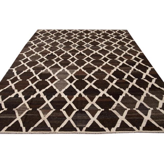 2010s Contemporary Brown Flaweave Kilim Wool Rug With Trellis Design For Sale - Image 5 of 7