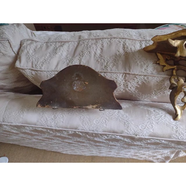 Wood 1920's Antique Italian Rococo Form Gold Gilt Florentine Wall Display Brackets a - Pair For Sale - Image 7 of 11