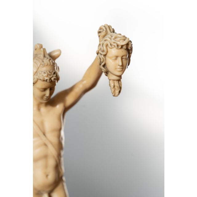 Beige Classical Art Resin Sculptures in Ivory Finish, 1970s-1980s, Set of 2 For Sale - Image 8 of 12