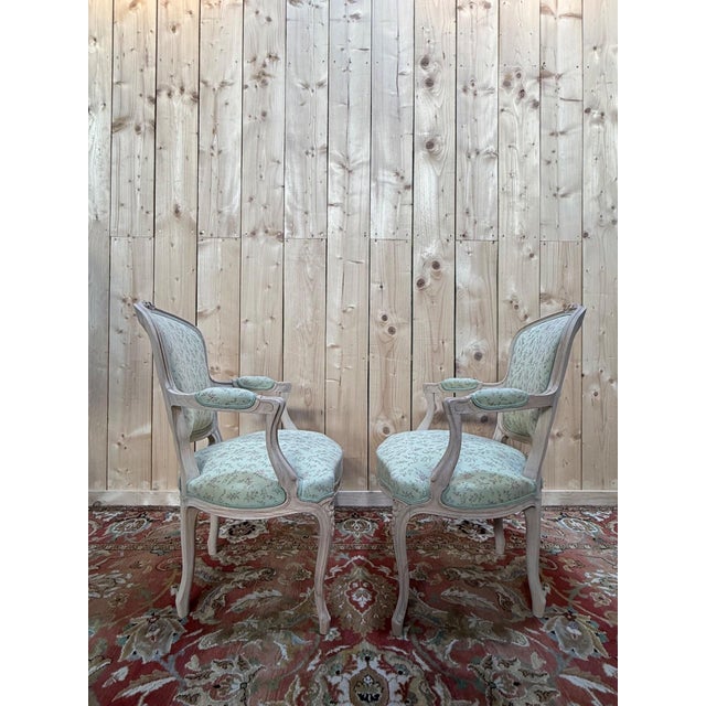 Wood Vintage Louis XV Style Cabriolet Chairs in Sandblasted Beech and Floral Fabric, 1960s, Set of 2 For Sale - Image 7 of 8