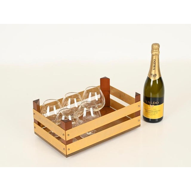 Large Walnut and Brass Bar Crate by T. Barbi, Italy, 1970s For Sale - Image 6 of 15