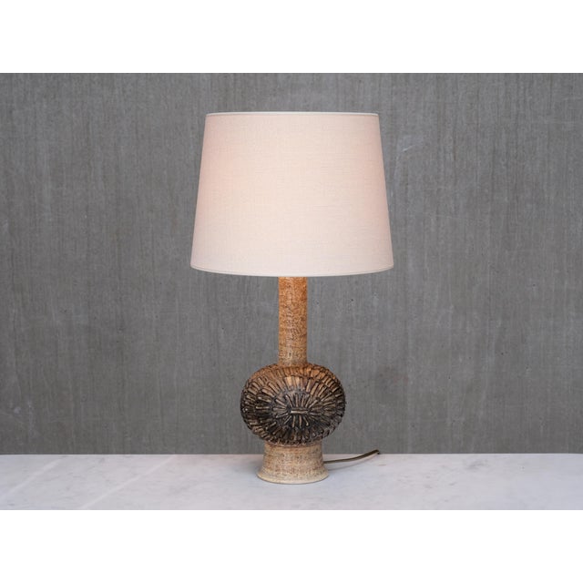 Beige Sculptural Stoneware Table Lamp by Jette Hellerøe for Axella Keramik, Denmark, 1960s For Sale - Image 8 of 12