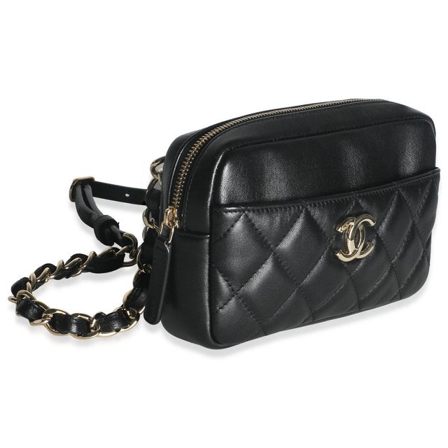 Contemporary Black Quilted Lambskin Front Pocket Belt Bag For Sale - Image 3 of 8