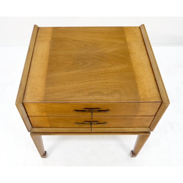 Banded Gallery Top Bracket Legs Floating 2 Drawer Walnut Night Stand End Table MINT