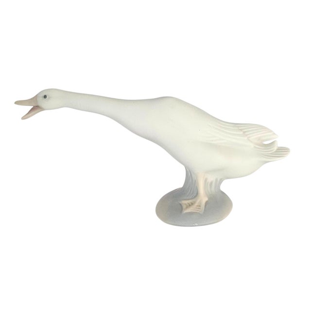 Lladro Lladro #4551 Little Duck Quacking Matte Porcelain Figurine by Fulgencio Garcia For Sale - Image 4 of 11
