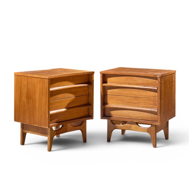 Young Manufacturing Mid Century Walnut Curved Front Nightstands - Pair Each nightstand measures: 22 wide x 17 deep x 24.75...